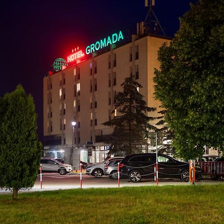 Hotel Gromada Łomża Екстериор снимка