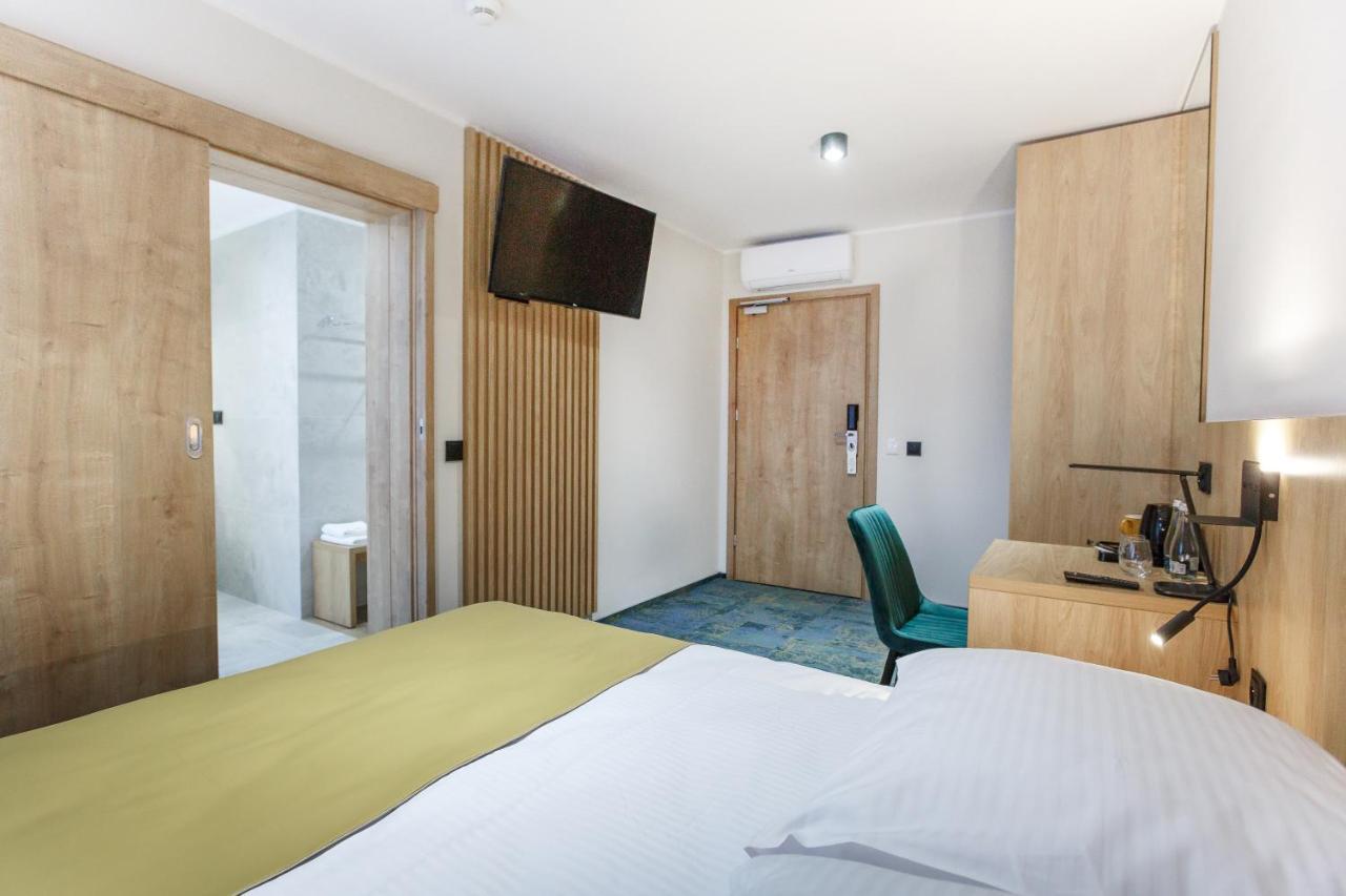 Hotel Gromada Łomża Екстериор снимка