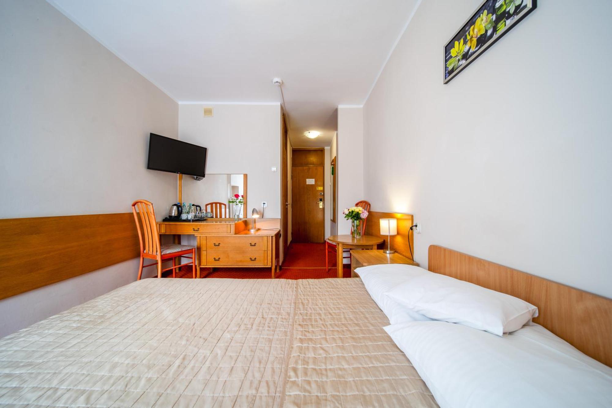Hotel Gromada Łomża Екстериор снимка