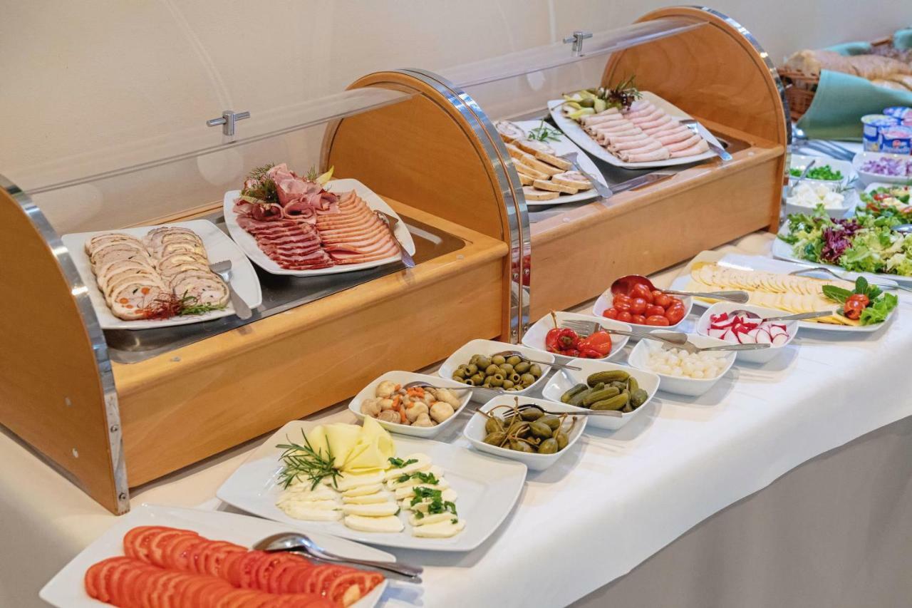 Hotel Gromada Łomża Екстериор снимка